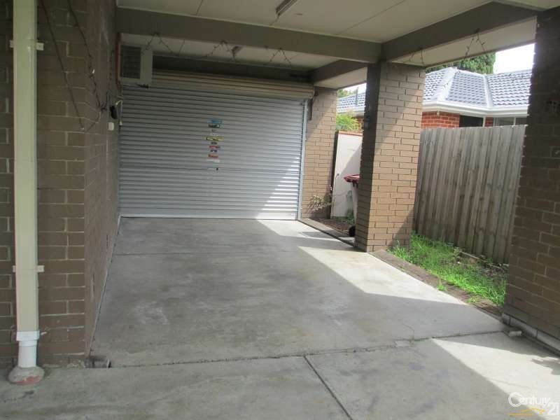 13 Allawah Close, Keysborough VIC 3173