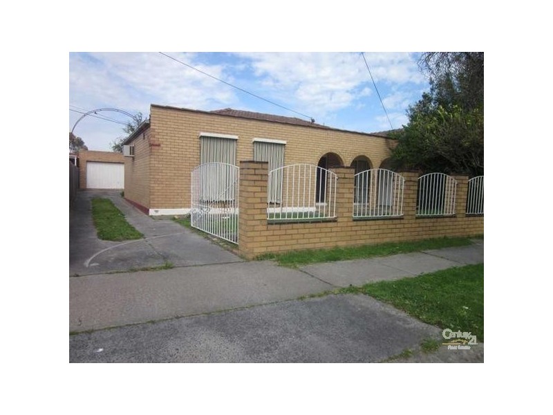 28 Hillcrest Grove, Springvale VIC 3171
