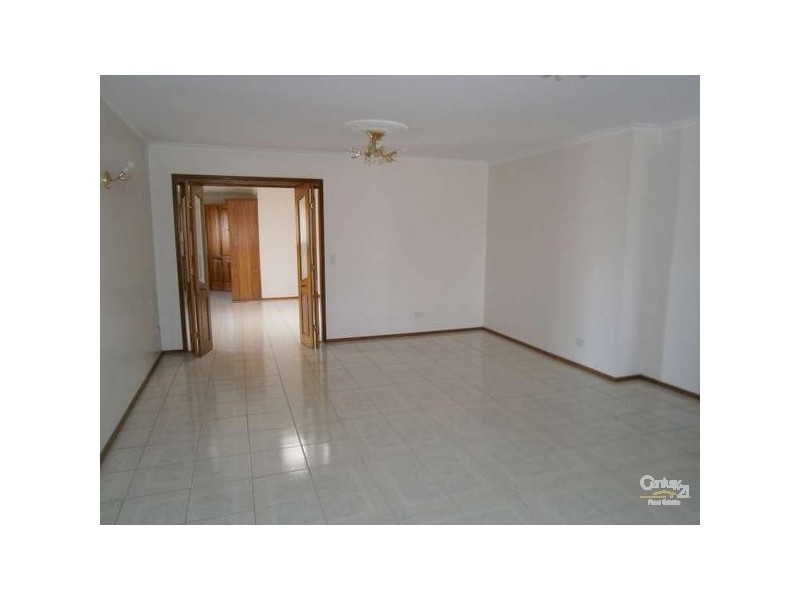 10 Central Avenue, Dandenong North VIC 3175