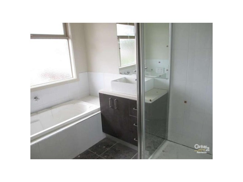 2/28 Joffre Street, Noble Park VIC 3174