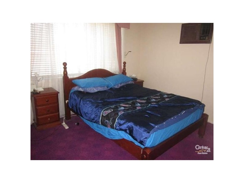 18 Spring Road, Springvale South VIC 3172