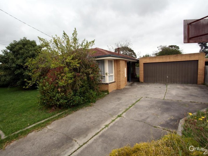 4 Alderney Road, Springvale South VIC 3172