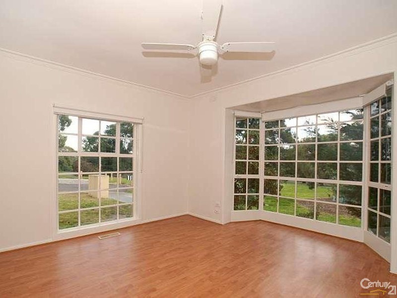 1/7 Ronald Ave, Noble Park VIC 3174