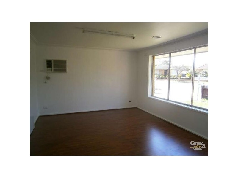 8 Onslow Court, Noble Park VIC 3174