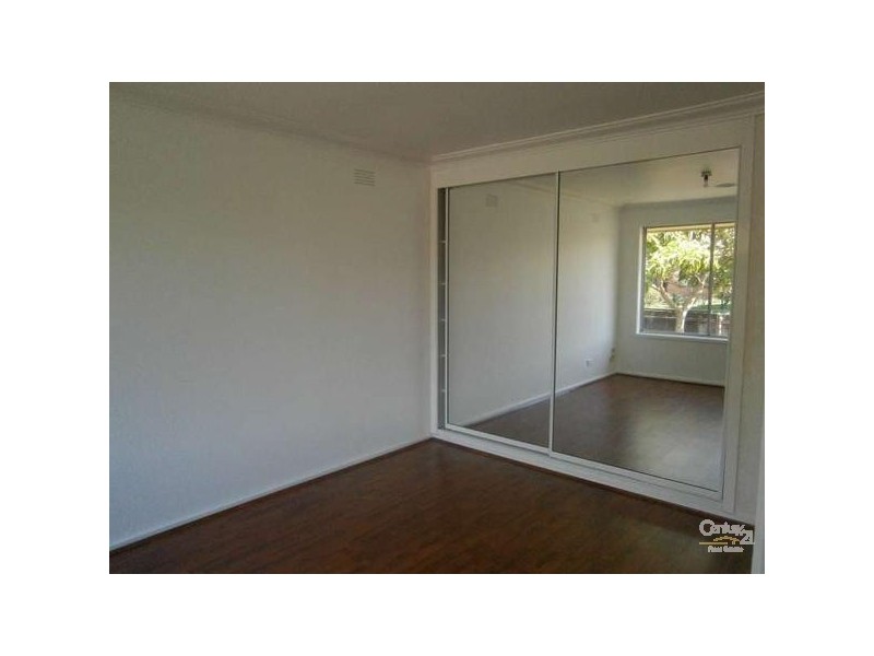 8 Onslow Court, Noble Park VIC 3174