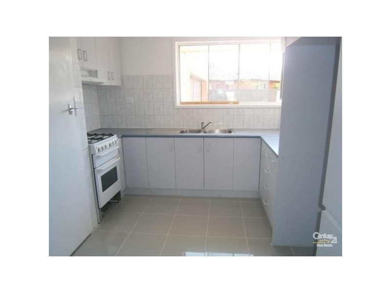 8 Onslow Court, Noble Park VIC 3174