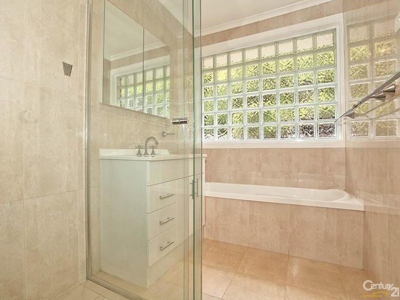 64 Tiverton Drive, Mulgrave VIC 3170