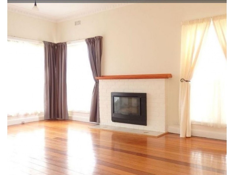 13 Whitworth Avenue, Springvale VIC 3171