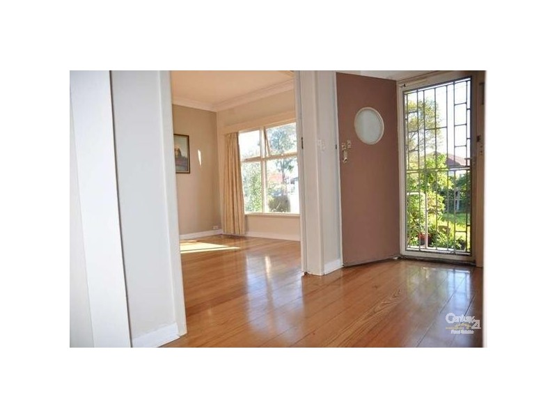 21 Birmingham Street, Springvale VIC 3171