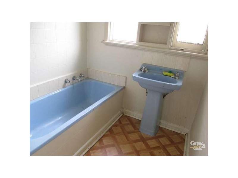 21 Birmingham Street, Springvale VIC 3171