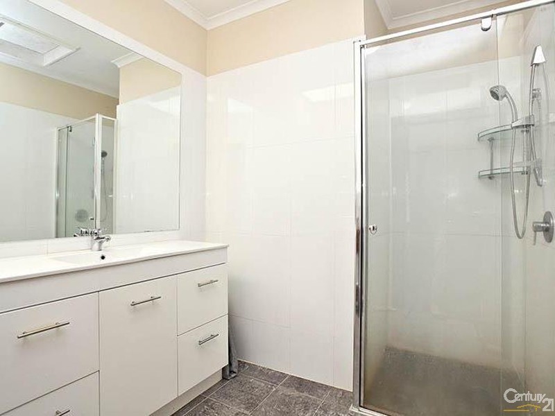 1/9 Kelvin Grove, Springvale VIC 3171