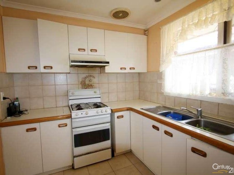 24 Glenmorgan Close, Clayton South VIC 3169