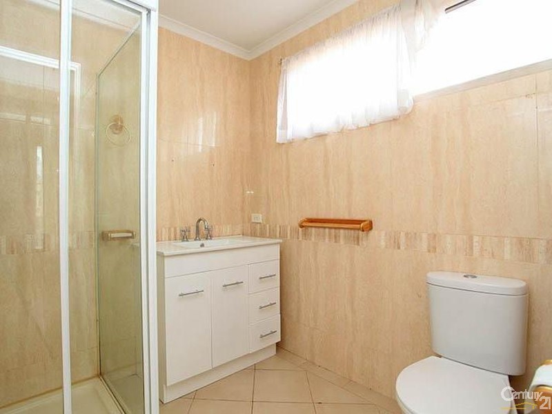 16 Browns Court, Clayton VIC 3168