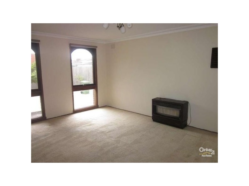 13 Greenglades Court, Noble Park VIC 3174