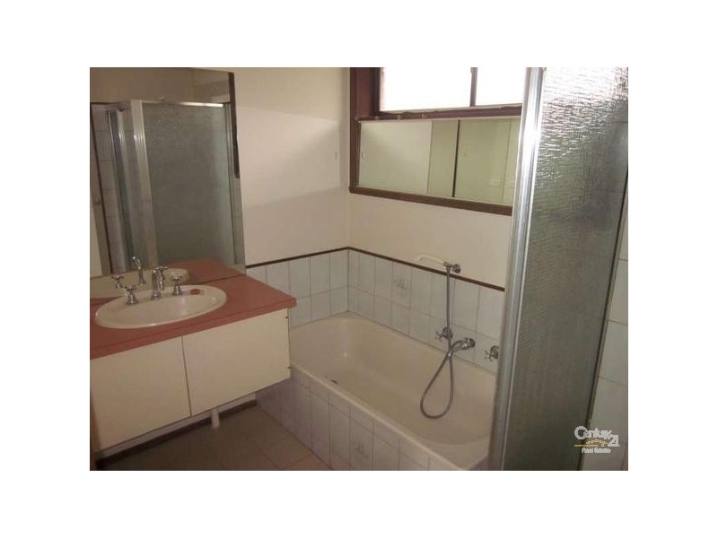 13 Greenglades Court, Noble Park VIC 3174