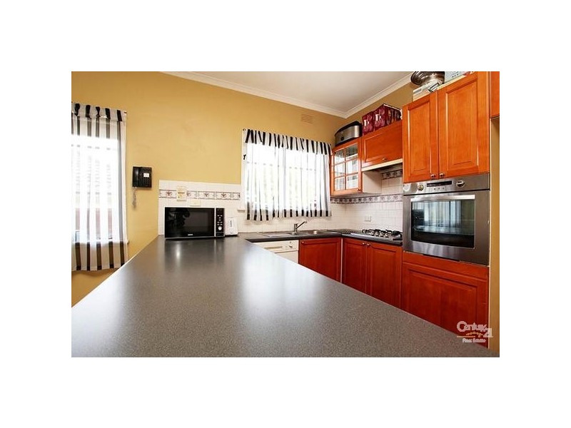 30 Barbara Avenue, Dandenong North VIC 3175