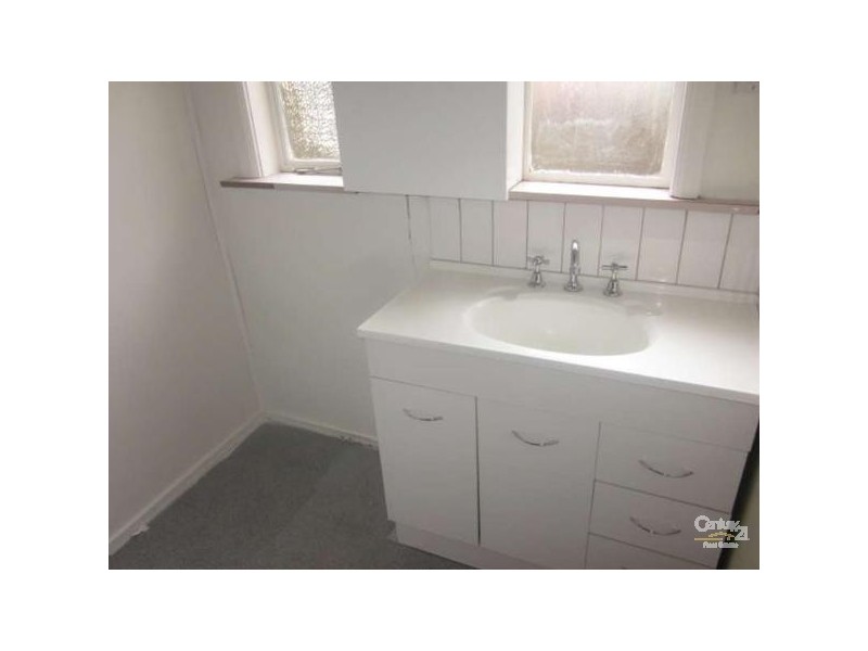 90 Noble Street, Noble Park VIC 3174