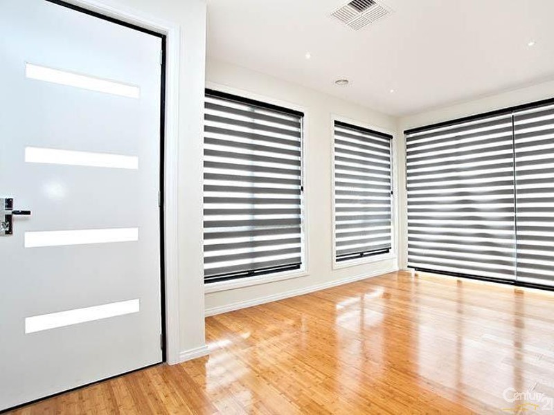 2-3/31 Osborne Ave, Springvale VIC 3171