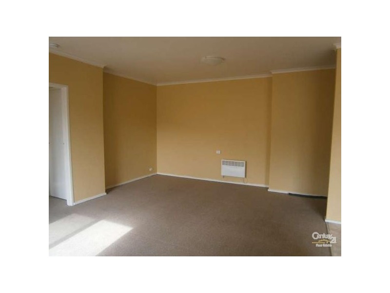 15/16 Close Avenue, Dandenong VIC 3175