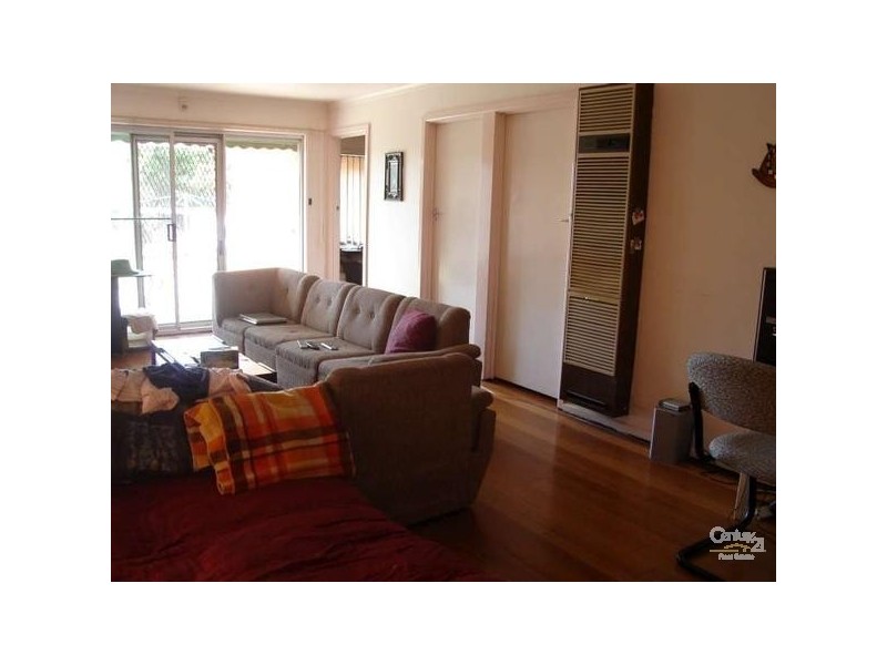 15 Crescent Street, Noble Park VIC 3174