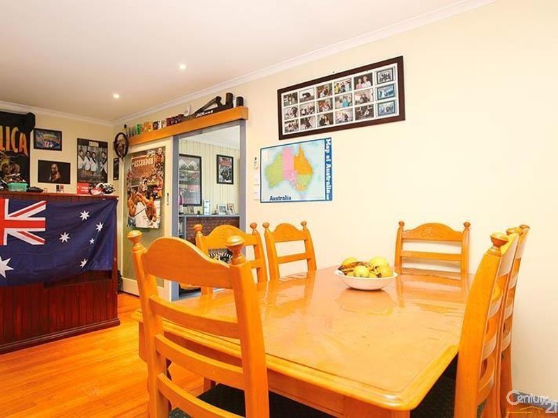 28 Edinborough Street, Hallam VIC 3803