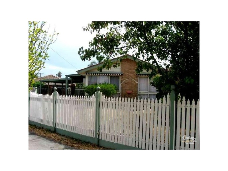 4 Altair Street, Springvale South VIC 3172