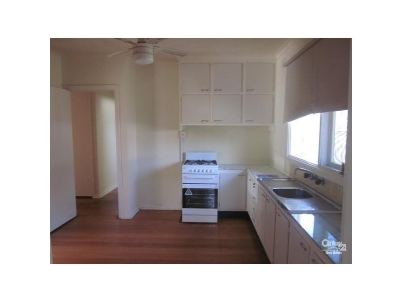 6 Cleary Street, Springvale South VIC 3172