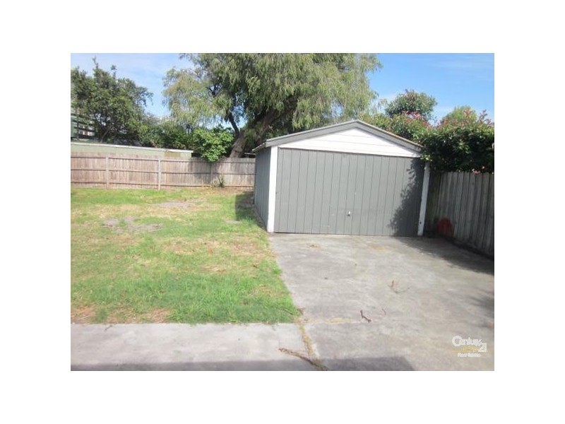 6 Cleary Street, Springvale South VIC 3172