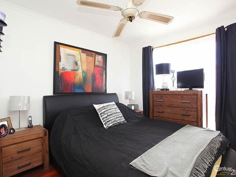 2/7 Flinders Street, Noble Park VIC 3174