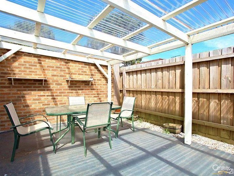 2/7 Flinders Street, Noble Park VIC 3174