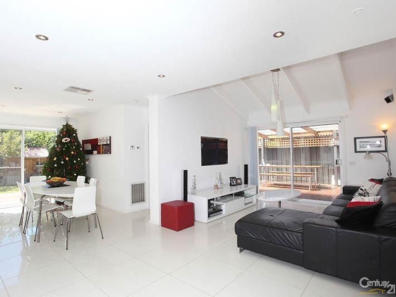 19 Triton Drive, Keysborough VIC 3173