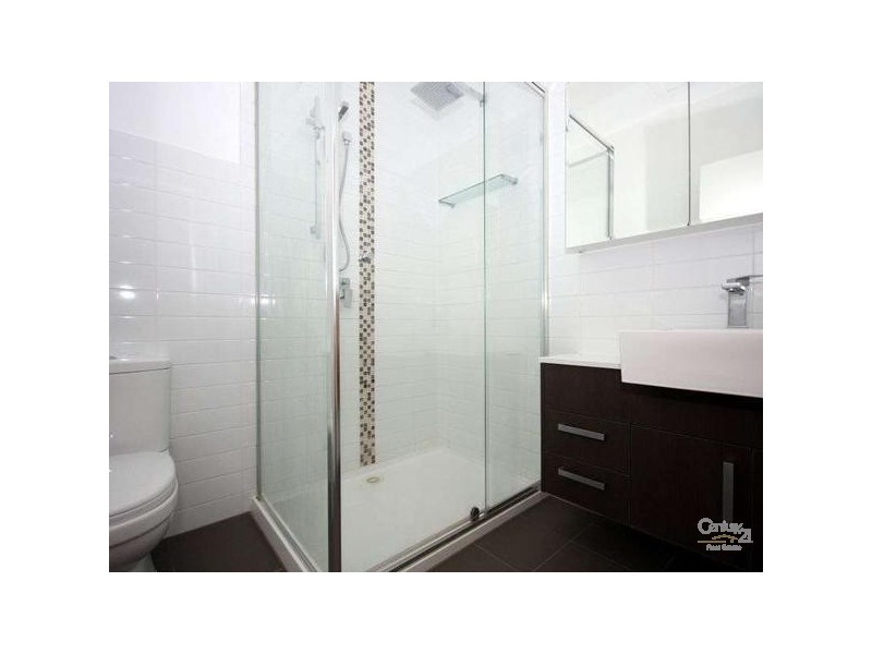 2/43 Morton Street, Clayton VIC 3168