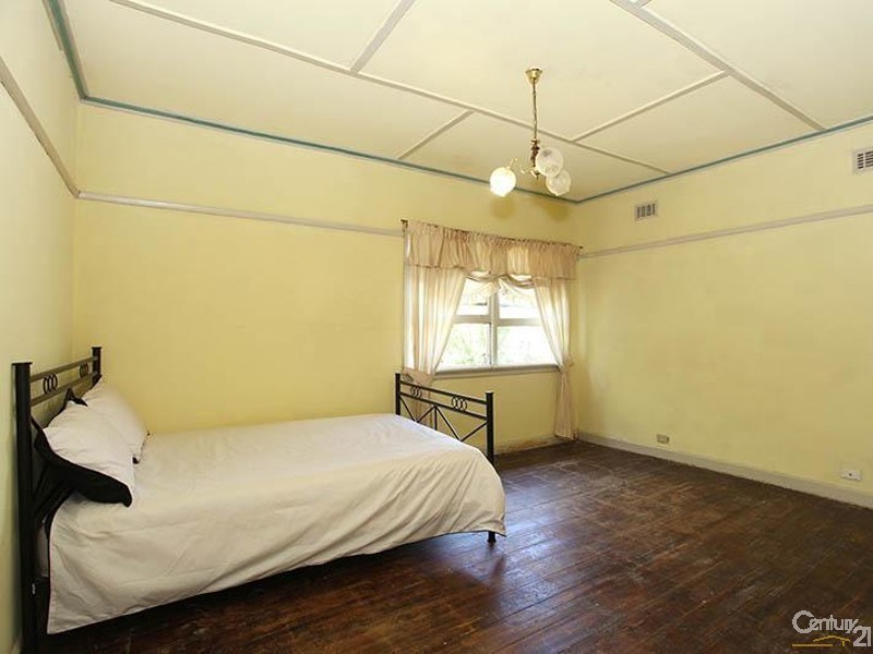 4 Callaghan Street, Noble Park VIC 3174