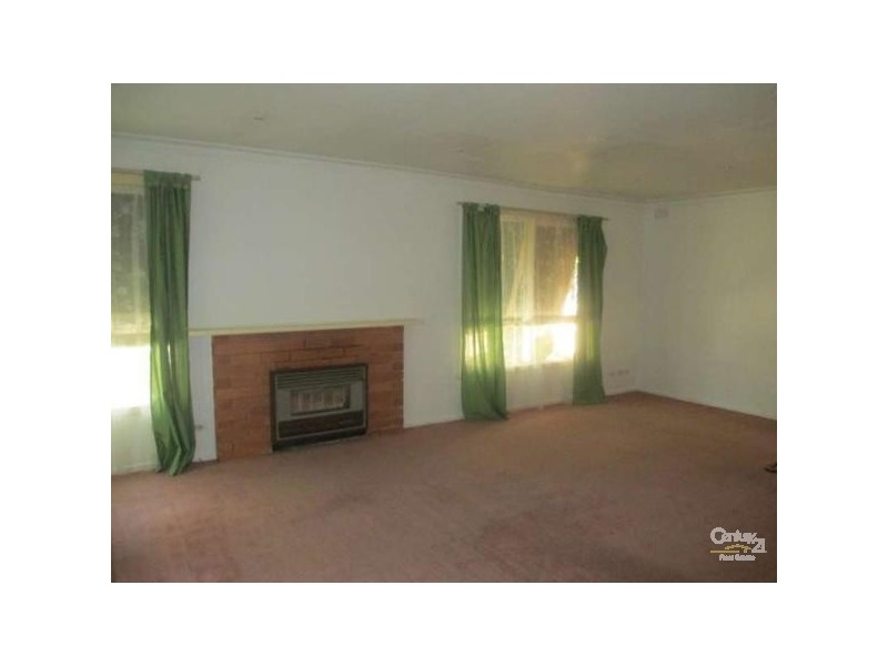 15 Crescent Street, Noble Park VIC 3174