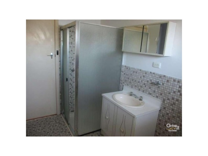 15 Crescent Street, Noble Park VIC 3174