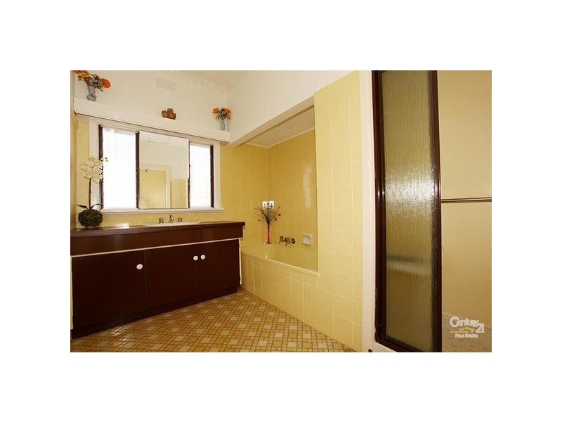 20 Chandler Road, Noble Park VIC 3174