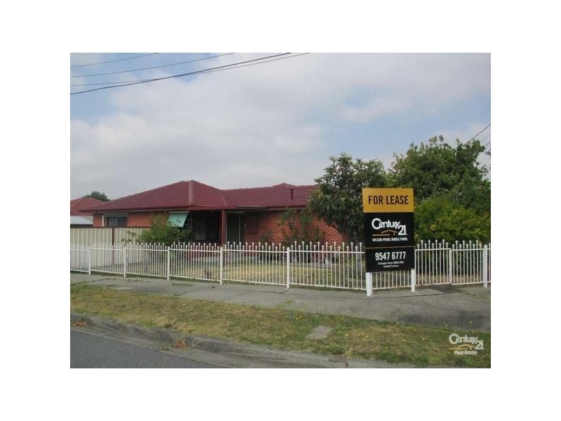 10 Simon Avenue, Noble Park VIC 3174