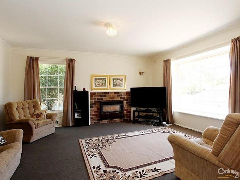 6 Black Court, Noble Park VIC 3174