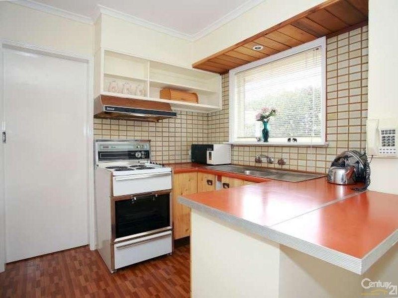 6 Black Court, Noble Park VIC 3174