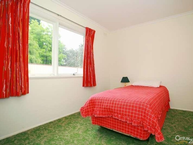 6 Black Court, Noble Park VIC 3174