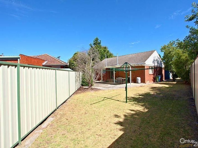 6 Black Court, Noble Park VIC 3174