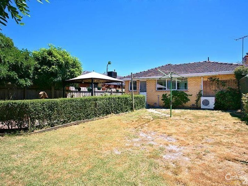 15 Woomera Ave, Keysborough VIC 3173