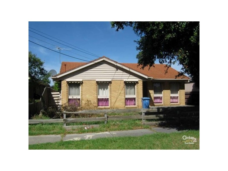 8 Martin Street, Springvale South VIC 3172