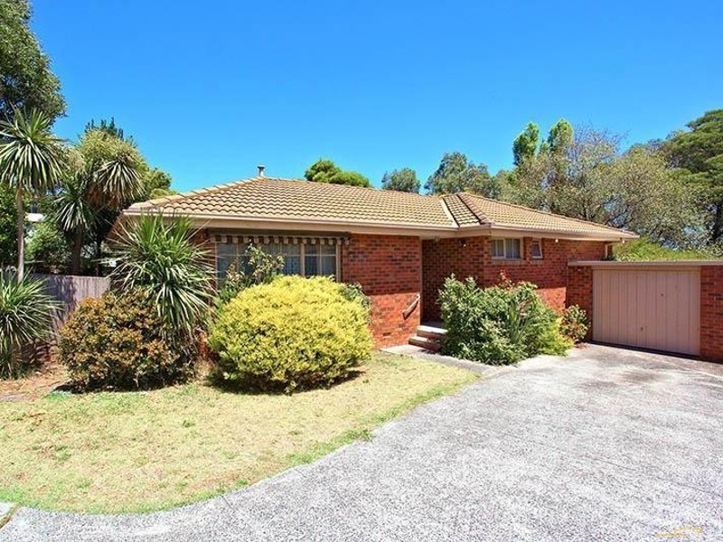 3/2 Janelaine Court, Springvale South VIC 3172