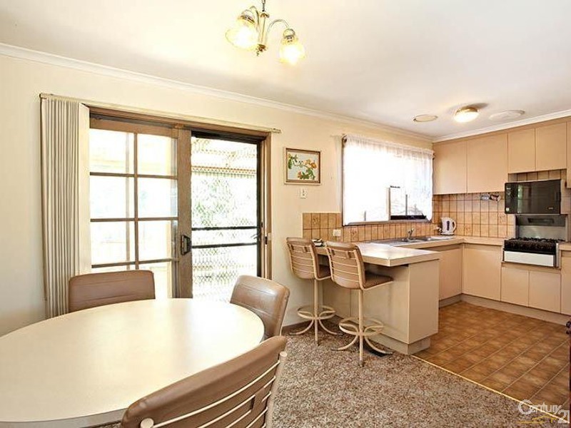 3/2 Janelaine Court, Springvale South VIC 3172