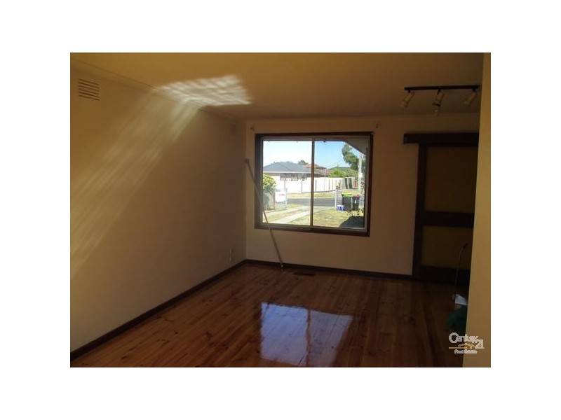 101 Springs Road, Clarinda VIC 3169