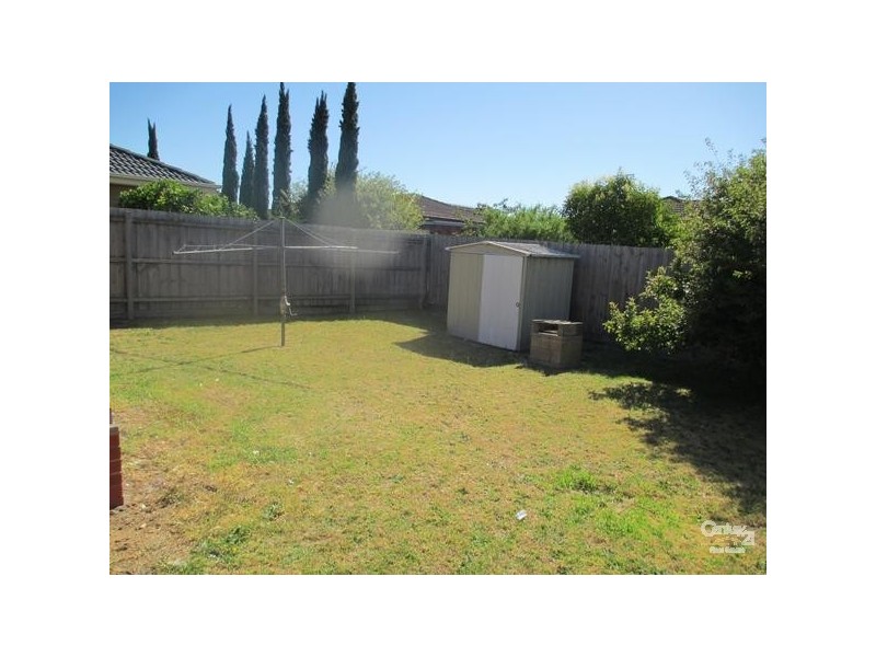101 Springs Road, Clarinda VIC 3169