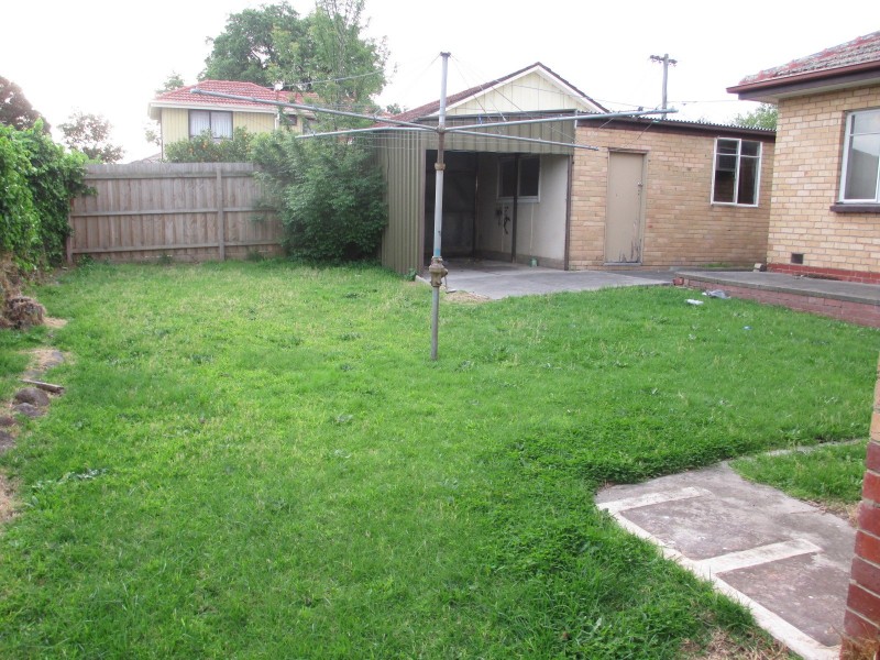 2 Percy Street, Noble Park VIC 3174