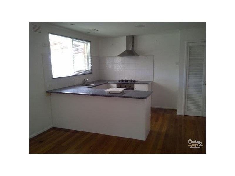 33 Triton Drive, Keysborough VIC 3173