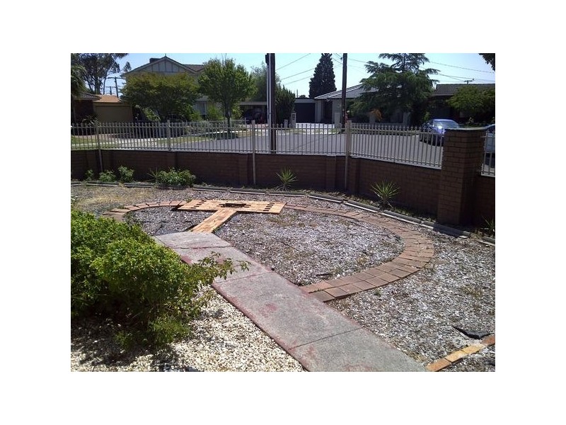 33 Triton Drive, Keysborough VIC 3173
